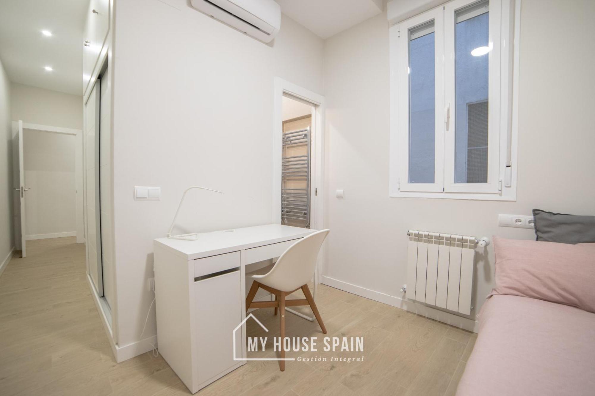 Myhousespain - Acogedor Piso Con Patio En Chamberi Мадрид Екстериор снимка